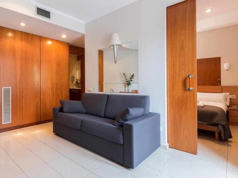 Lodging Apartments City Center-Eixample Барселона Екстер'єр фото