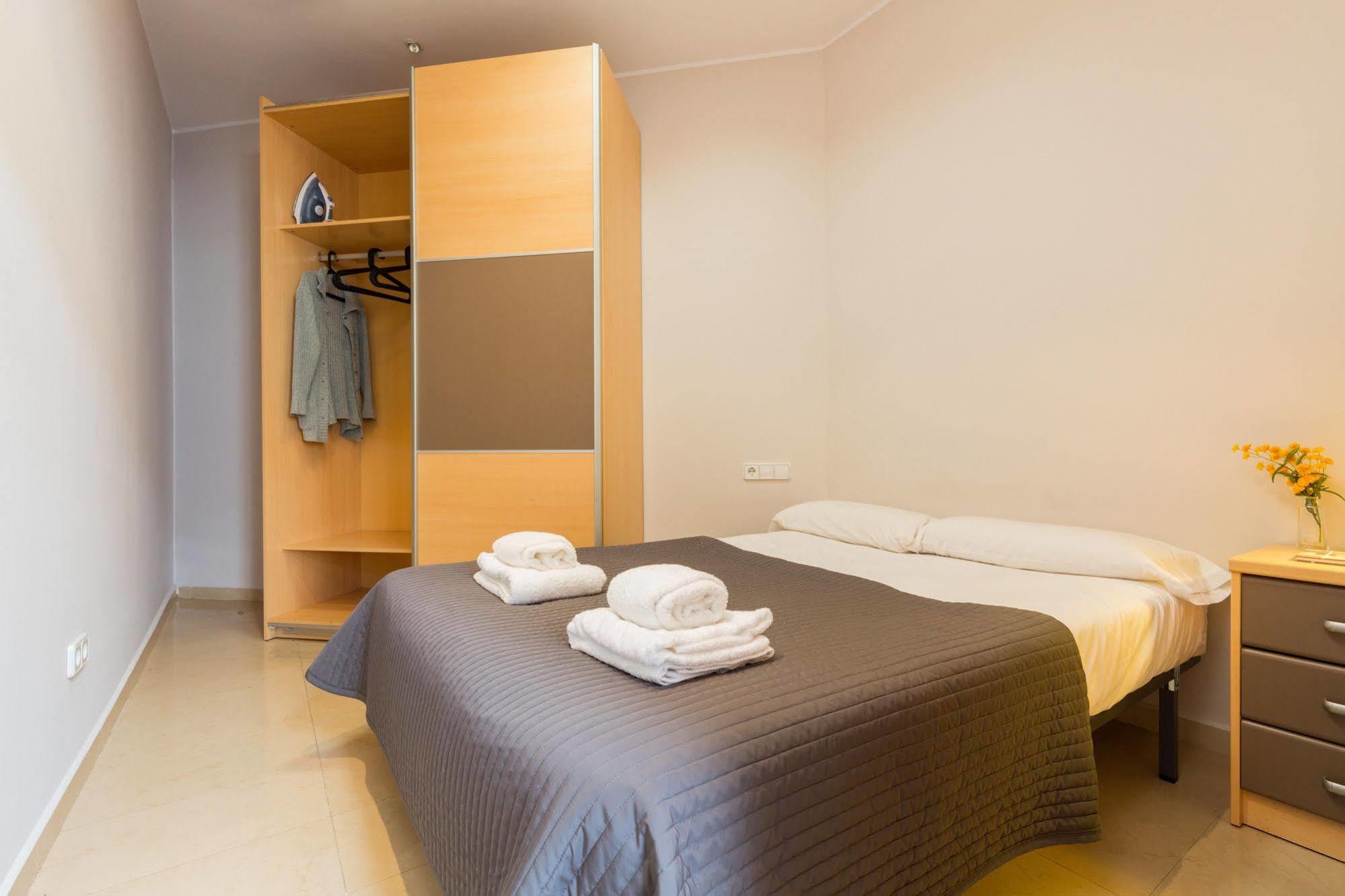Lodging Apartments City Center-Eixample Барселона Екстер'єр фото